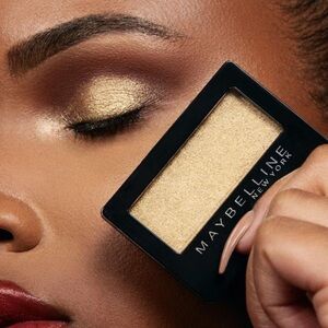 Maybelline Expert Wear Metallic “Gold School” Eyeshadow 90S  New and Sealed .08